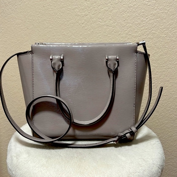 ♠️ Authentic Kate Spade purse with strap!♠️ - Picture 3 of 7